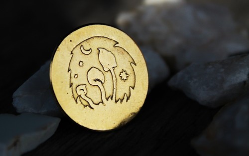 Niedliche gold brosche - gold,